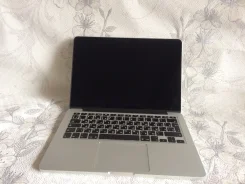 Apple MacBook Pro 13 2014 Mid MGX72 with Retina display. 13", 2,6����, ��� 2048 ��, ���� 120���, WiFi, Bluetooth