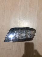 Фара противотуманная. Toyota Vista Ardeo Toyota Chaser