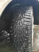 Nokian Hakkapeliitta 7. Зимние, шипованные, 2013 год, износ: 30%, 2 шт