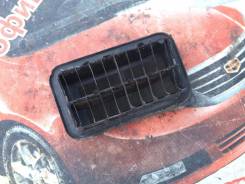 Решетка вентиляционная. Toyota Hilux Surf, KDN215, RZN210, TRN215, TRN210, GRN215, RZN215, VZN215, VZN210 Toyota 4Runner, KZN215, GRN215, UZN210, UZN2...