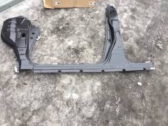 Стойка кузова. Nissan Pathfinder, R52, R52HV, R52R, R52RR Двигатели: QR25DER, VQ35DD, VQ35DE