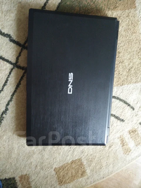 DNS Gamer 0800662. 17.3", 2,4����, ��� 8 ��, ���� 1 000���, WiFi: 1, Bluetooth: 1, ����������� �� 11��. ����