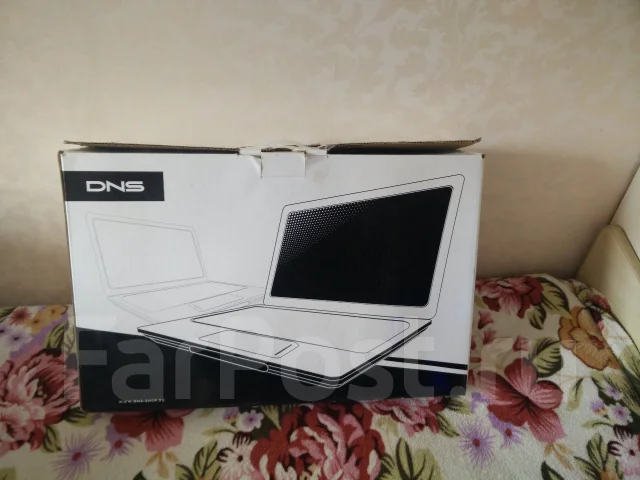 DNS Gamer 0800662. 17.3", 2,4����, ��� 8 ��, ���� 1 000���, WiFi: 1, Bluetooth: 1, ����������� �� 11��. ����