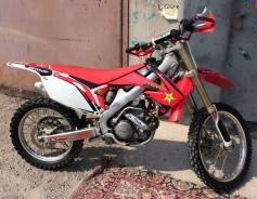 Honda CRF 250R. 250 куб. см., исправен, птс, без пробега