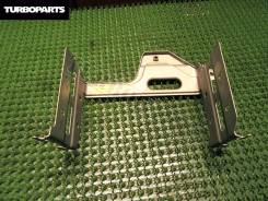 Крепление автомагнитолы. Honda Insight, DAA-ZE2, ZE2, DAAZE2 Двигатель LDA