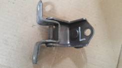 Крепление боковой двери. Mazda Atenza Sport, GG3S, GY3W, GGES, GYEW, GG Mazda Mazda6, GG Mazda Atenza, GGES, GG3S, GG3P, GY3W, GYEW, GGEP