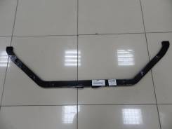 Верхняя планка (телевизора) рамки радиатора, Mitsubishi MN133533. Mitsubishi Airtrek, CU5W Mitsubishi Outlander, CU2W, CU4W, CU5W Двигатели: 4G69, 4G6...