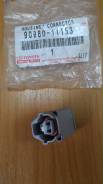 Разъем пластиковый для провода Toyota 90980-11153