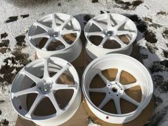 AVS Model T7. 8.0/9.0x19, 5x114.30, ET45/45