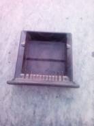 Пепельница. Nissan: Pathfinder, Terrano, AD, Datsun Truck, Datsun Двигатели: TD27T, VG30E, Z24I, TD27, VG30I, NA20
