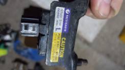 Датчик airbag. Subaru Forester, SG5, SG9, SG Двигатели: EJ202, EJ205, EJ255