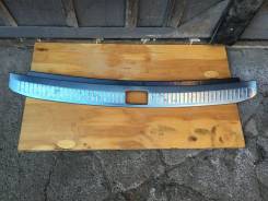 Панель замка багажника. Mercedes-Benz W203 Mercedes-Benz C-Class, W203, S203