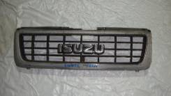 Решетка радиатора. Isuzu Bighorn, UBS69GW Двигатель 4JG2
