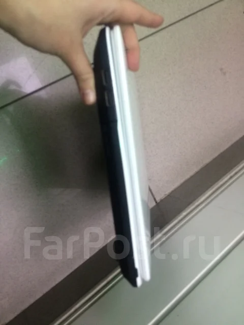 Packard Bell. 15.6", 2,4����, ��� 2048 ��, ���� 320���, WiFi: 1, Bluetooth: 1, ����������� �� 2��. ����