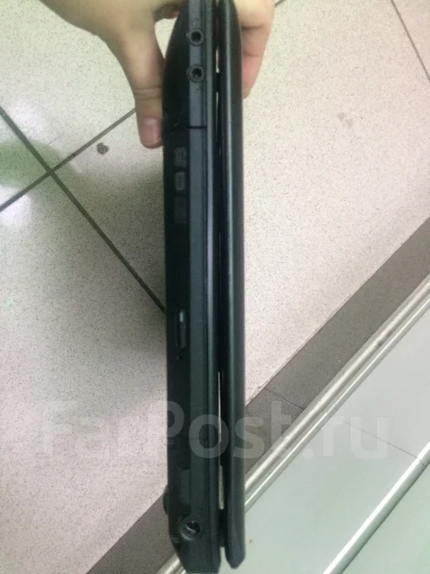 Lenovo G575. 15.6", 1,3����, ��� 2048 ��, ���� 320���, WiFi: 1, Bluetooth: 1, ����������� �� 3��. ����