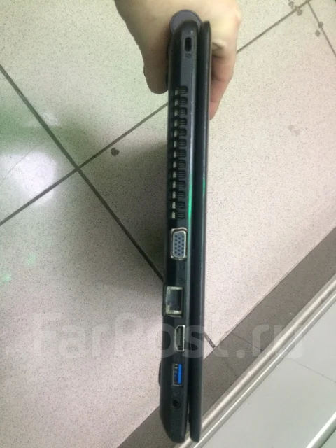 Acer Aspire E1. 15.6", 1,8����, ��� 4 ��, ���� 500���, WiFi: 1, Bluetooth: 1, ����������� �� 3��. ����
