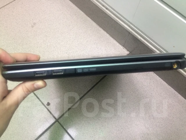 Acer Aspire E1-572G. 15.6", 1,7����, ��� 4 ��, ���� 500���, WiFi: 1, Bluetooth: 1, ����������� �� 3��. ����