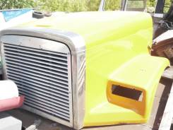 Капот. Freightliner