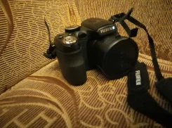 Fujifilm FinePix S1700. 10 - 14.9 ��, ���: 14� � �����