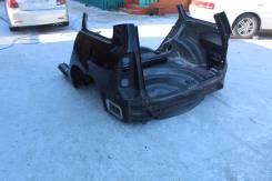 Задняя часть автомобиля. Toyota Corolla, ZZE120, ZZE121, ZZE122, NZE120, CDE120 Toyota Corolla Fielder, NZE124, ZZE124, ZZE123, ZZE122, CE121, NZE121G...