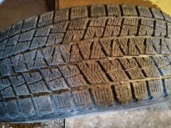 Bridgestone. Всесезонные, износ: 40%, 2 шт