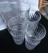 Стаканы.