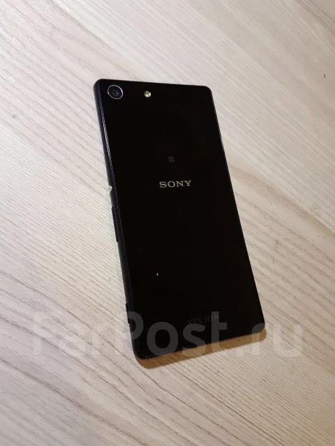 Sony Xperia M5. �/� ����
