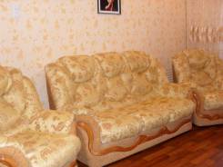 Гарнитуры мягкие.