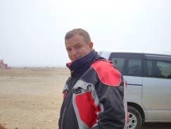 Грузчик.