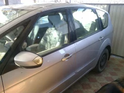 Ford S-MAX. QYWA ����
