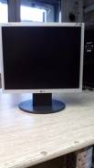LG. 17" (43 см), технология LCD (ЖК)