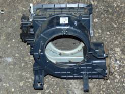 Корпус моторчика печки. Toyota Ipsum, CXM10G, SXM10G, SXM15, SXM10, SXM15G, CXM10 Toyota Gaia, SXM10, CXM10, SXM10G, SXM15G, SXM15, CXM10G Двигатели...