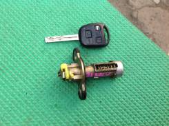 Замок крышки багажника. Toyota Camry Gracia, MCV21, MCV21W