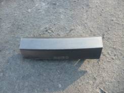 Крышка номера кузова. Toyota Wish, ZNE10, ZNE10G