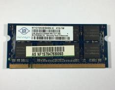 SO-DIMM DDR2.