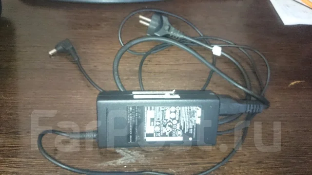 Asus N61DA. 16", 1,6����, ��� 4 ��, ���� 150���, WiFi: 1, ����������� �� 2��. ����