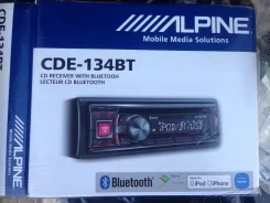 Alpine CDE-134BT ����