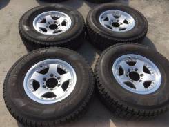 Dunlop Dufact DF5. 7.0x16, 6x139.70, ET20