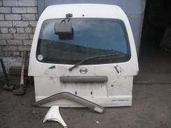 Дверь багажника. Nissan Vanette