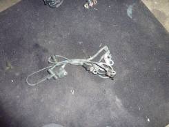 Датчик abs. Toyota Wish, ZNE10, ZNE10G Двигатель 1ZZFE