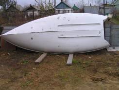 Пластиковая лодка с мотором. Год: 2006 год, длина 4,30 м., двигатель подвесной, 9,90 л.с., бензин