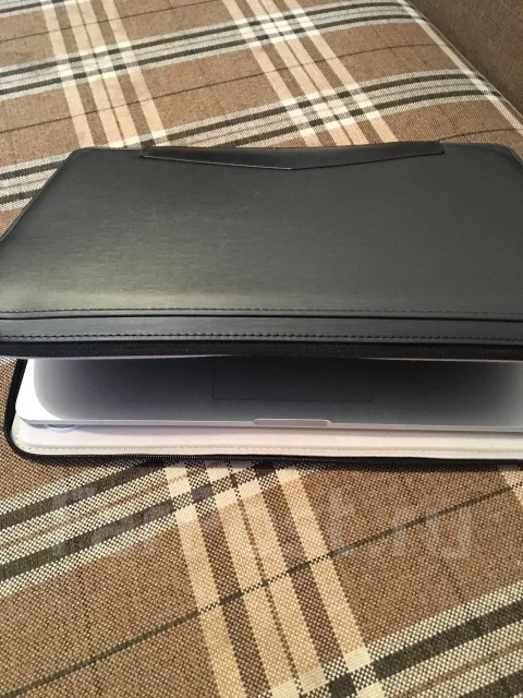 Apple MacBook Pro 15 2014 Mid MGXA2 with Retina display. 15.4", 2,5����, ���� 500���, WiFi: 1, Bluetooth: 1, ����������� �� 10��. ����