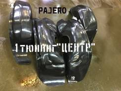 Подкрылок. Mitsubishi Pajero