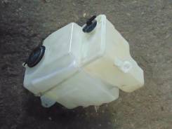 Бачок стеклоомывателя. Toyota Caldina, CT196V, CT196, ET196V, ET196 Двигатели: 5EFE, 2C