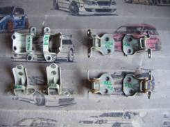 Крепление боковой двери. Subaru Legacy B4, BL9, BLE, BL5 Subaru Legacy, BL5, BLE, BP9, BL9, BP5, BPE