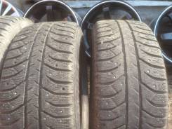 Bridgestone Ice Cruiser 7000. Зимние, шипованные, 2011 год, износ: 20%, 4 шт