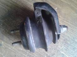 Подушка двигателя. Toyota: Aristo, Mark II Wagon Blit, Crown, Soarer, Cresta, Supra, IS300, Crown Majesta, Altezza, Chaser, Progres, Origin, IS200, Ma...