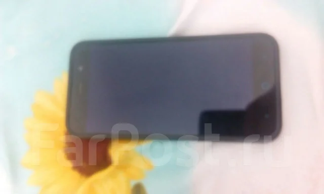 ZTE Blade X7. �/� ����