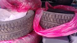 Dunlop SP Winter ICE 01. Зимние, шипованные, 2011 год, износ: 40%, 4 шт