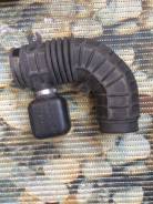 Патрубок воздухозаборника. Suzuki Escudo, TA02W, TA52W, TD02W, TD32W, TD52W, TD62W, TL52W